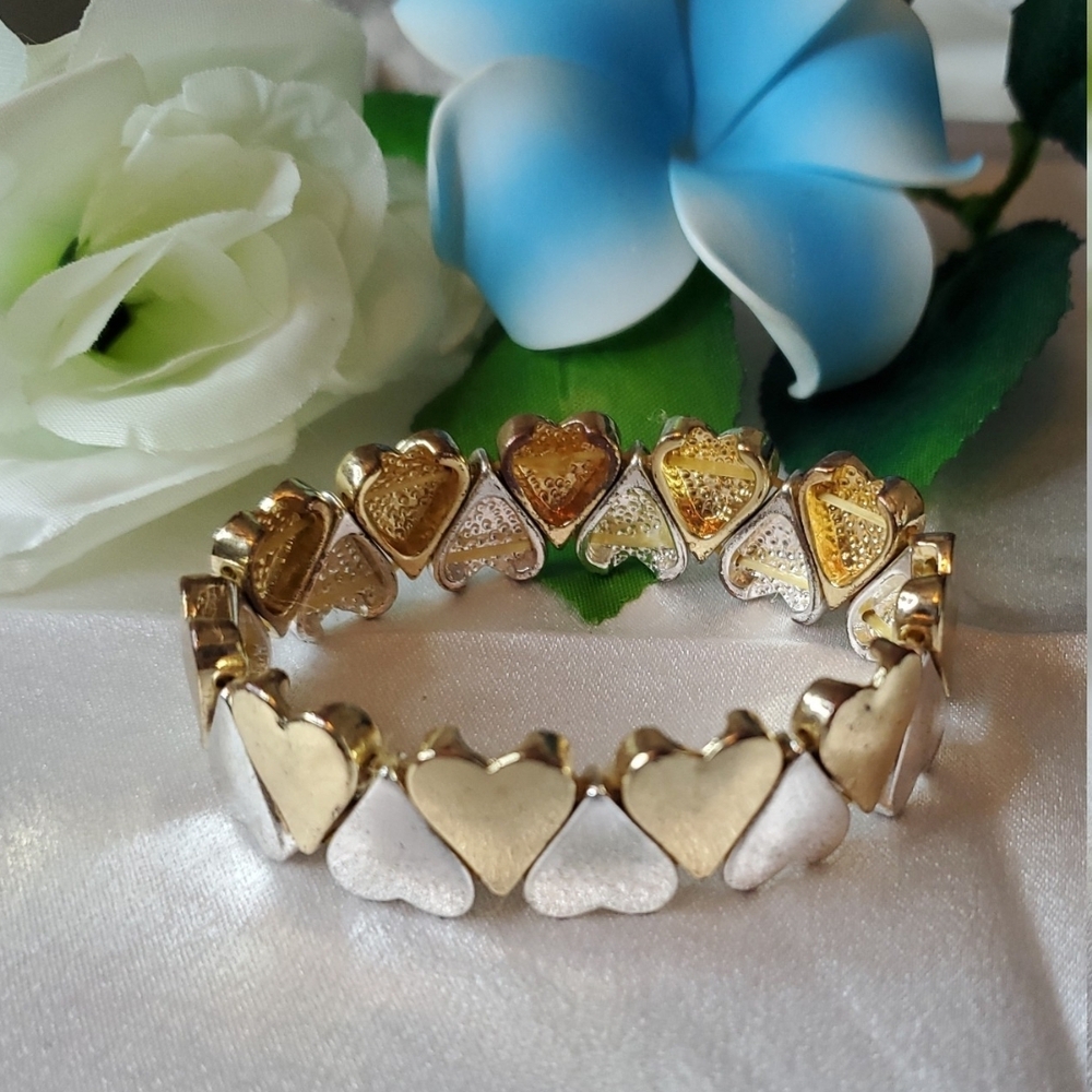 A Beautiful Two Tone Heart Bracelet